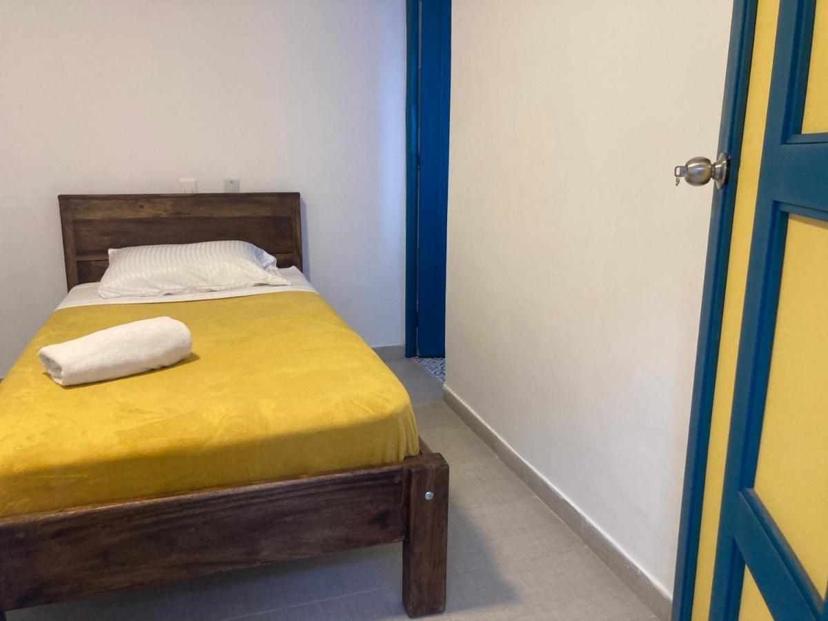 Hostal Casa Lantana La Candelaria Μπογκοτά Εξωτερικό φωτογραφία